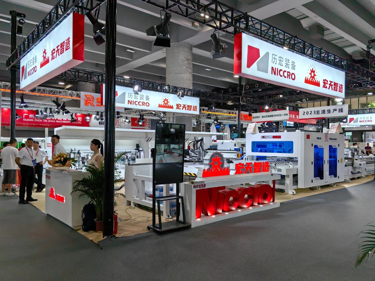 主办方刚刚发布！2025广州建博会（广州木材加工及雕刻机展）黄金展位