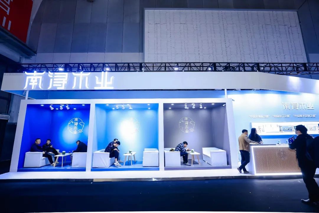 CBD首创1:1参展模式！2025中国建博会（上海）现场展板，广告露出！